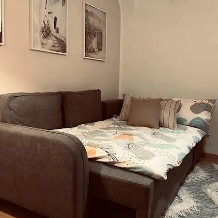 דירה M&k Deluxe I 4 Personen I Balkon I Netflix I Wlan I Smart-tv ארפורט