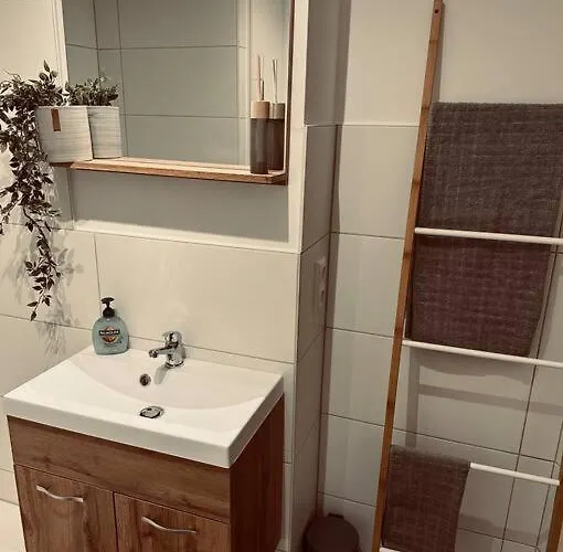 Daire M&k Deluxe I 4 Personen I Balkon I Netflix I Wlan I Smart-tv Erfurt