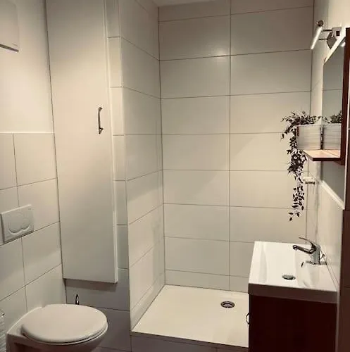 M&k Deluxe I 4 Personen I Balkon I Netflix I Wlan I Smart-tv * Erfurt